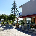 Golden Sun Hotel
