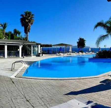 Golden Sun Hotell