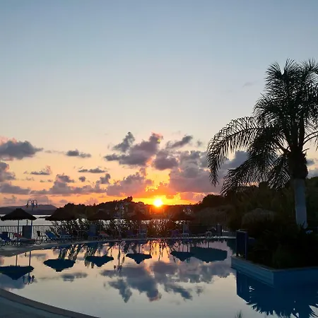 Golden Sun Hotel