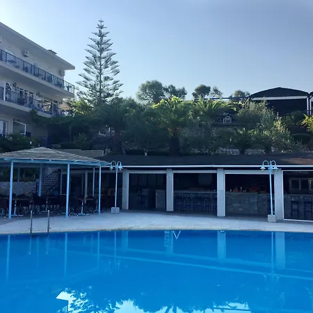 Hotel Golden Sun Finikounta