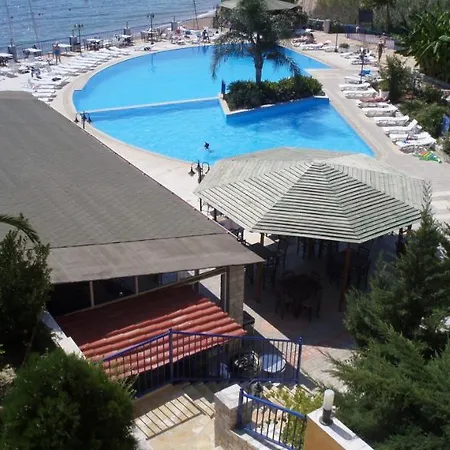 Golden Sun Hotell 3*
