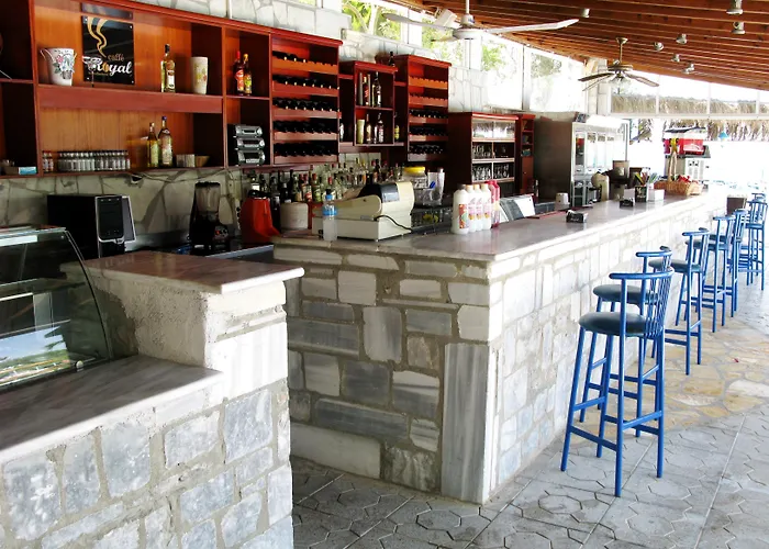 Golden Sun Finikounta