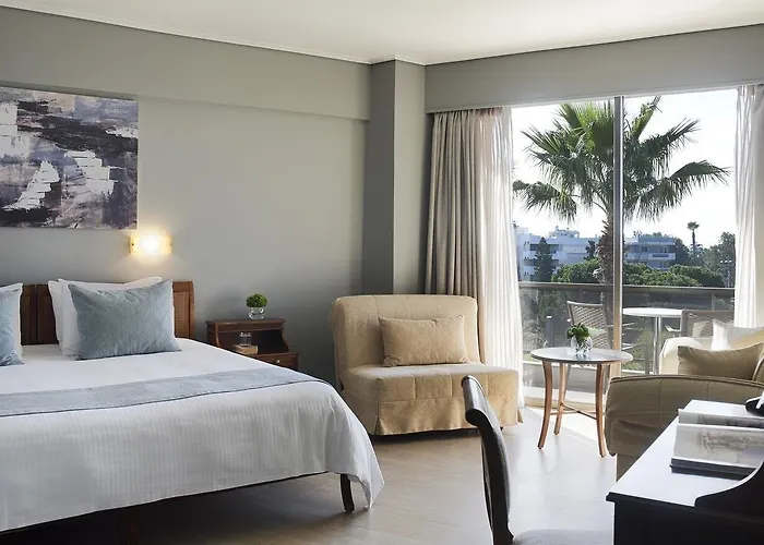 Golden Sun Hotell Finikounta