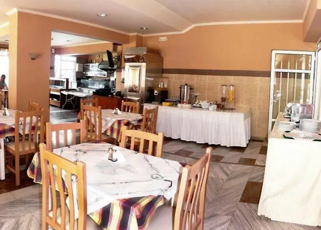 Hotell Golden Sun Finikounta