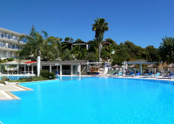 Golden Sun Hotell Finikounta