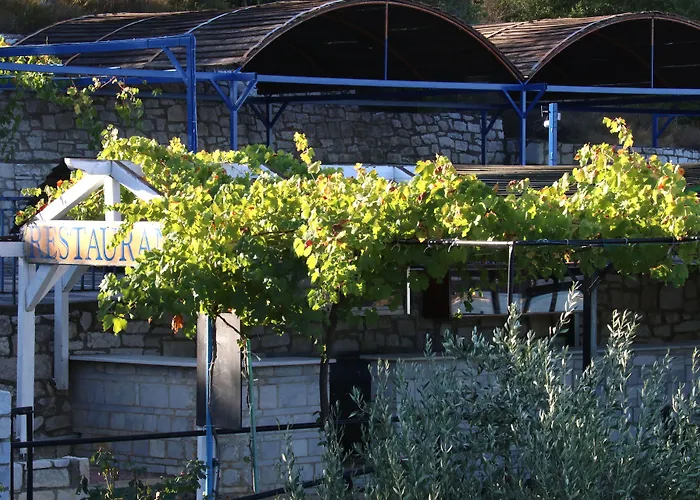 Golden Sun Hotell 3*