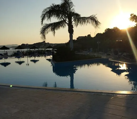 Hotel Golden Sun Finikounta